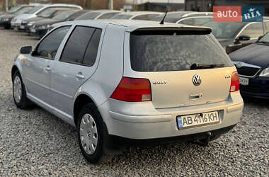 Хетчбек Volkswagen Golf 1999 в 