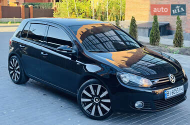 Хетчбек Volkswagen Golf 2010 в 