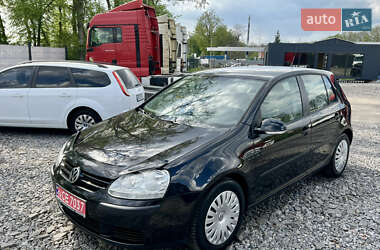 Хэтчбек Volkswagen Golf 2008 в 