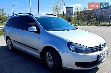 Універсал Volkswagen Golf 2013 в 
