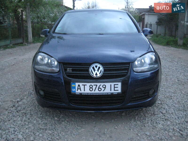 Хетчбек Volkswagen Golf 2007 в Івано-Франківську