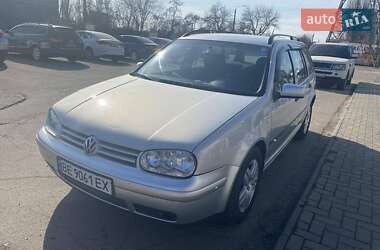 Универсал Volkswagen Golf 2001 в 