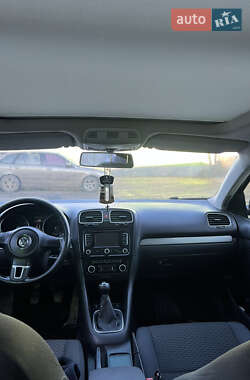 Универсал Volkswagen Golf 2011 в 