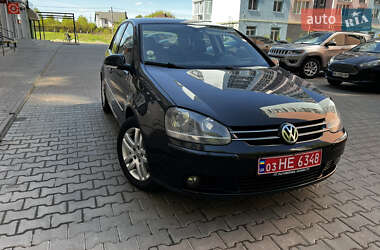 Хэтчбек Volkswagen Golf 2008 в Ровно
