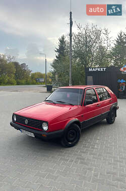 Хетчбек Volkswagen Golf 1988 в 