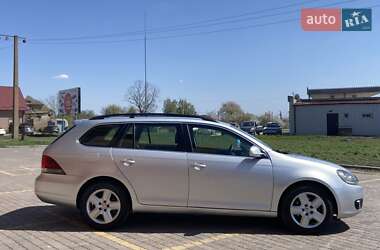 Універсал Volkswagen Golf 2009 в 