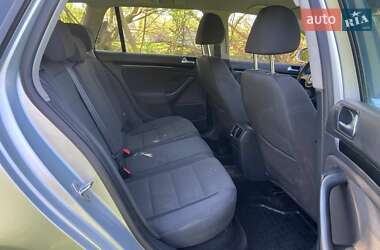 Універсал Volkswagen Golf 2009 в 