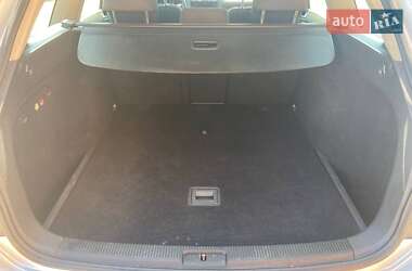 Універсал Volkswagen Golf 2009 в 