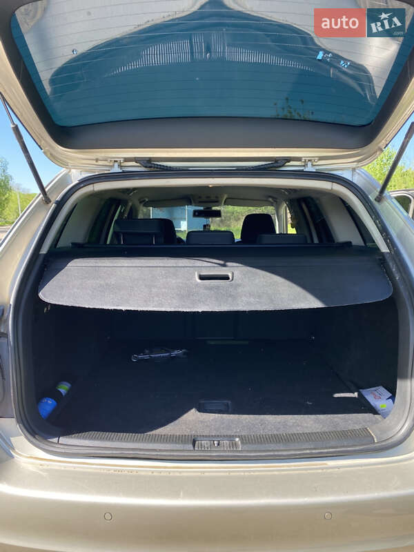 Універсал Volkswagen Golf 2012 в Судовій Вишні