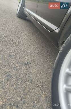 Хетчбек Volkswagen Golf 2000 в 