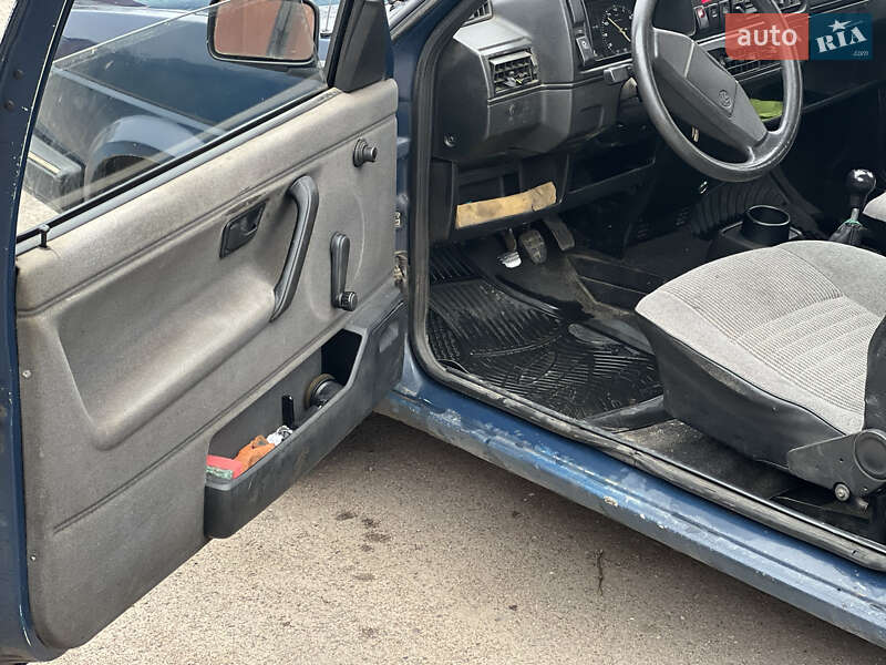 Хетчбек Volkswagen Golf 1988 в Львові