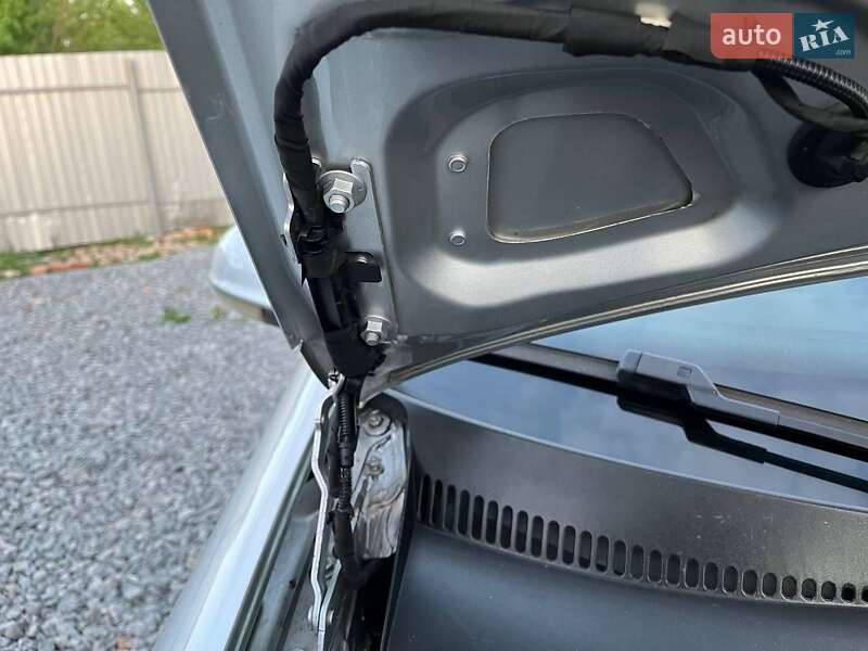 Хэтчбек Volkswagen Golf 2007 в Полтаве