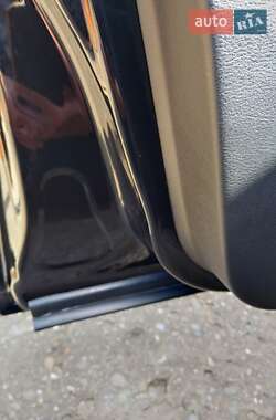 Хетчбек Volkswagen Golf 2001 в 