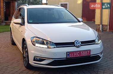 Універсал Volkswagen Golf 2018 в 