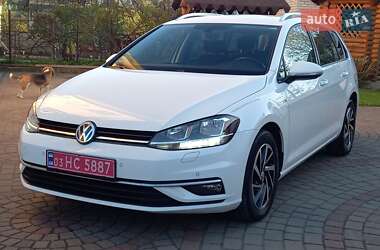 Універсал Volkswagen Golf 2018 в 