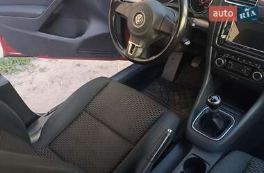 Хетчбек Volkswagen Golf 2009 в 