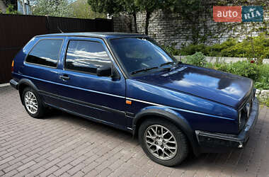 Хетчбек Volkswagen Golf 1988 в 