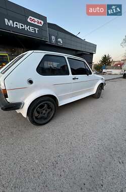 Хетчбек Volkswagen Golf 1980 в 