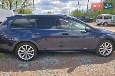 Универсал Volkswagen Golf 2014 в 