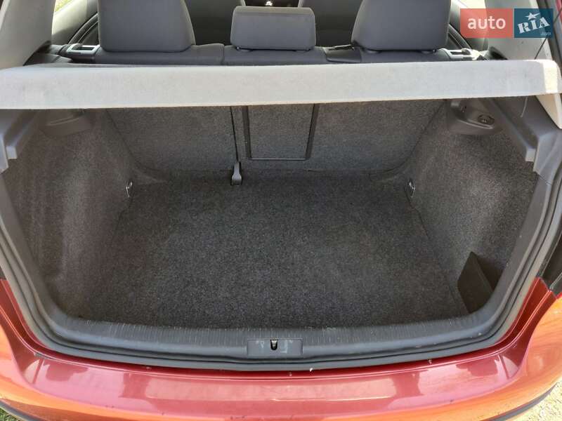 Хэтчбек Volkswagen Golf 2006 в Коростене фото 7 Хэтчбек Volkswagen Golf 2006 в Коростене