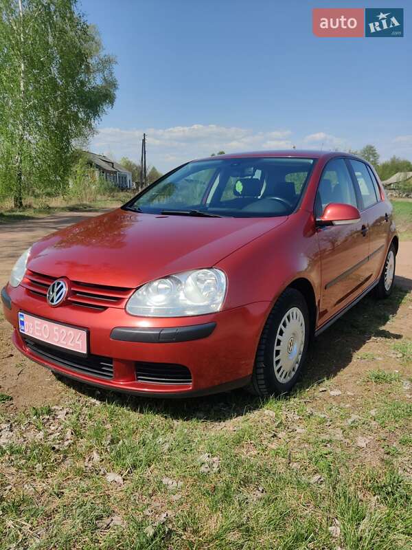 Хэтчбек Volkswagen Golf 2006 в Коростене фото Хэтчбек Volkswagen Golf 2006 в Коростене