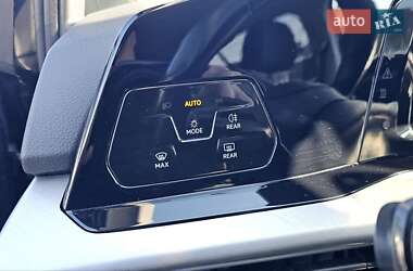 Универсал Volkswagen Golf 2021 в 