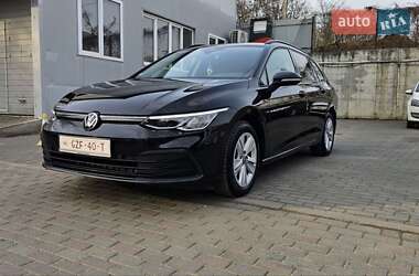 Универсал Volkswagen Golf 2021 в 