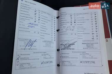 Хэтчбек Volkswagen Golf 2009 в 