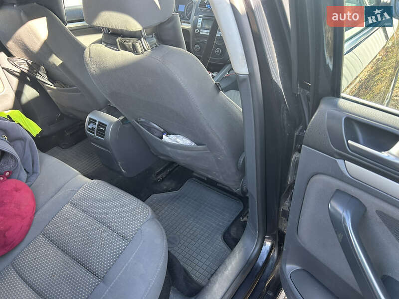 Универсал Volkswagen Golf 2008 в Калуше