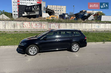 Универсал Volkswagen Golf 2018 в 