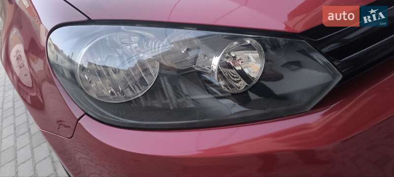 Хэтчбек Volkswagen Golf 2009 в Мукачево