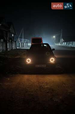 Хетчбек Volkswagen Golf 1988 в 