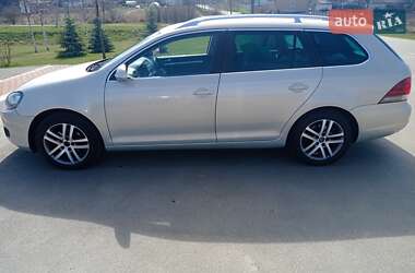 Універсал Volkswagen Golf 2011 в 