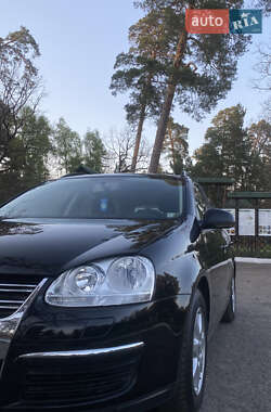 Универсал Volkswagen Golf 2008 в 