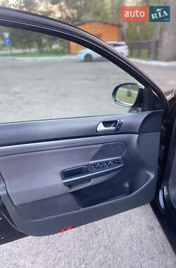 Универсал Volkswagen Golf 2008 в 