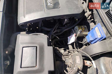 Универсал Volkswagen Golf 2002 в 