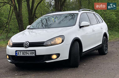 Универсал Volkswagen Golf 2010 в 
