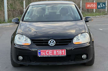 Хэтчбек Volkswagen Golf 2007 в 