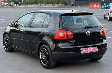 Хэтчбек Volkswagen Golf 2007 в 