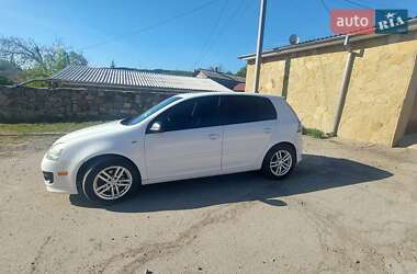 Хэтчбек Volkswagen Golf 2007 в 