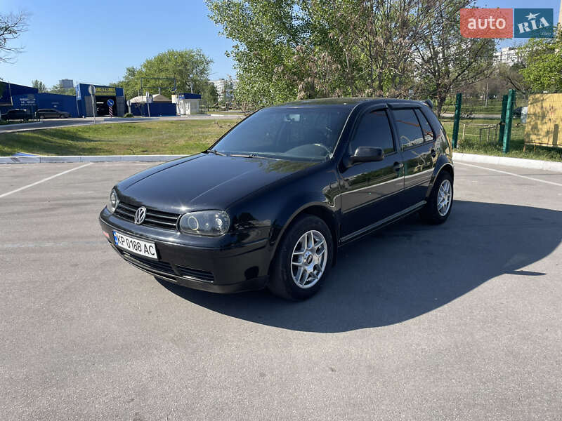 Volkswagen Golf 1998