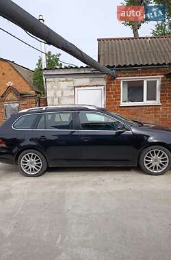 Универсал Volkswagen Golf 2011 в 