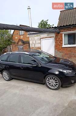 Универсал Volkswagen Golf 2011 в 