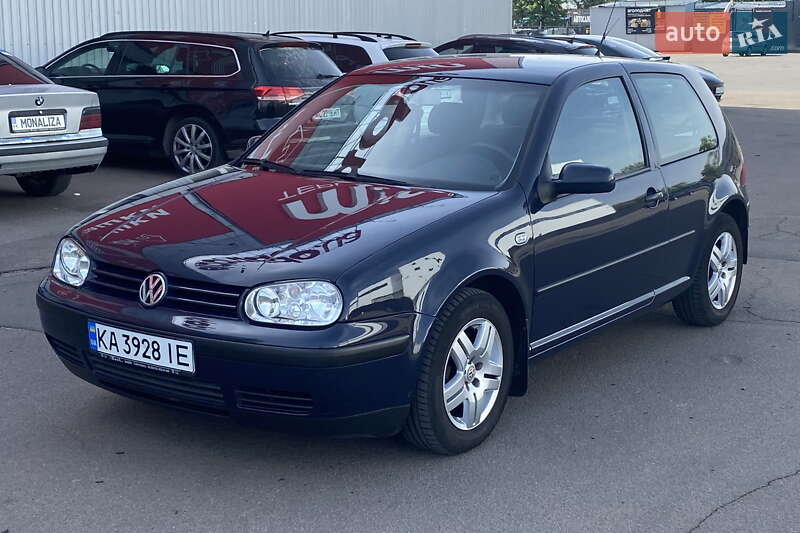 Volkswagen Golf 2002