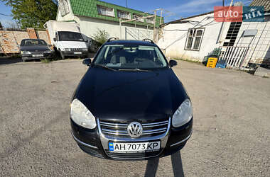 Універсал Volkswagen Golf 2008 в Миколаєві