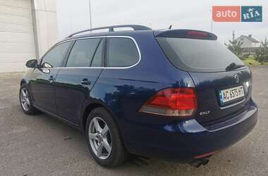 Универсал Volkswagen Golf 2010 в 