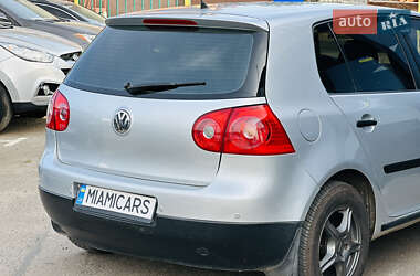 Хетчбек Volkswagen Golf 2007 в 