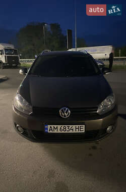 Универсал Volkswagen Golf 2012 в 
