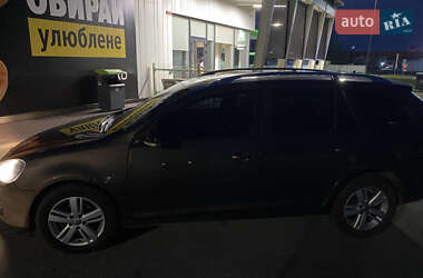 Универсал Volkswagen Golf 2012 в 