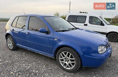 Хэтчбек Volkswagen Golf 1998 в 